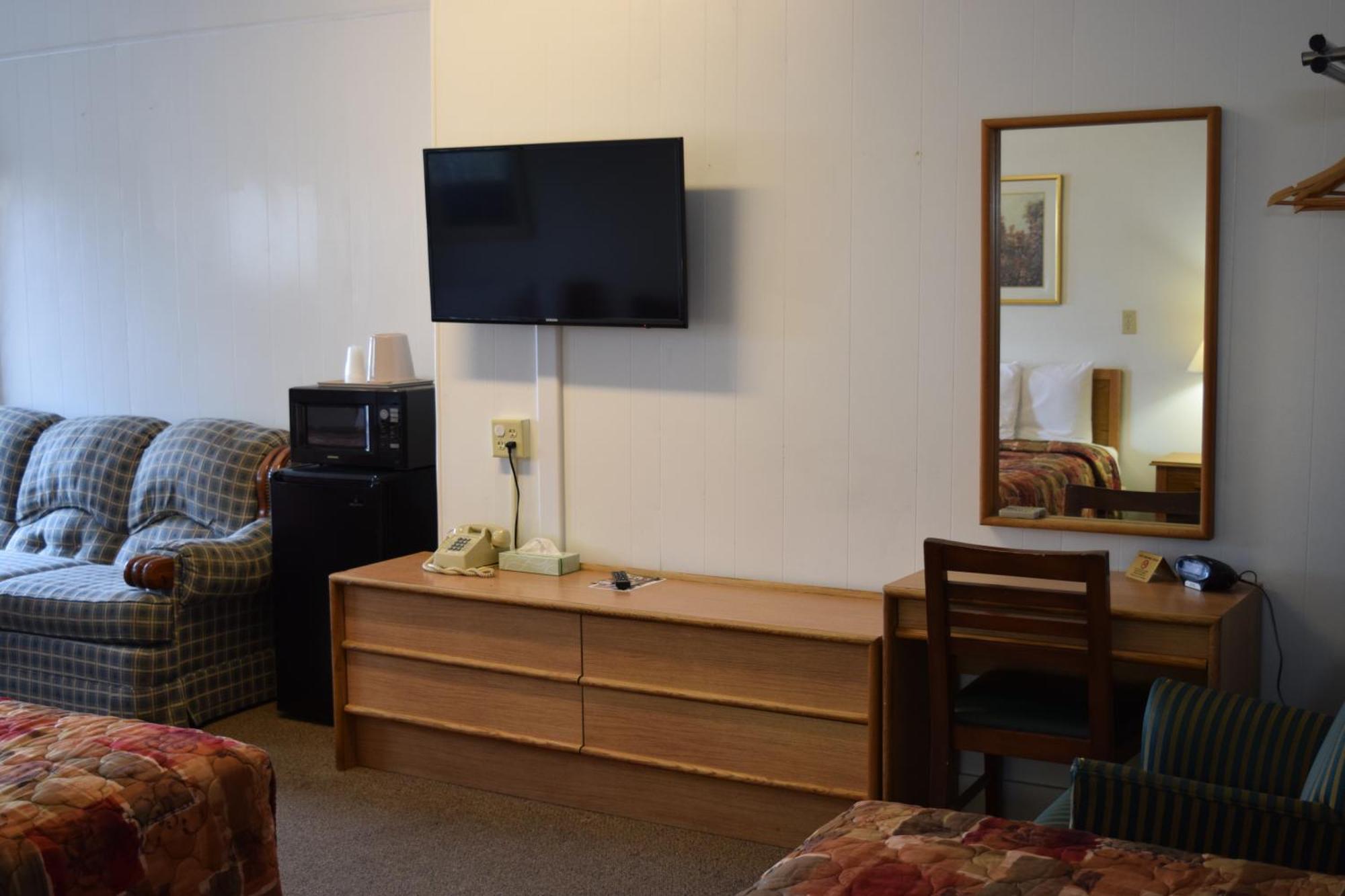 Economy Inn Taylorville Экстерьер фото